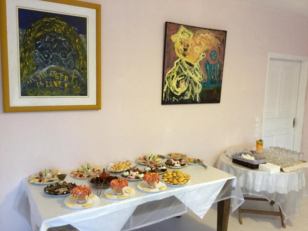 Hotel Villa Basil 티실리비 외부 사진