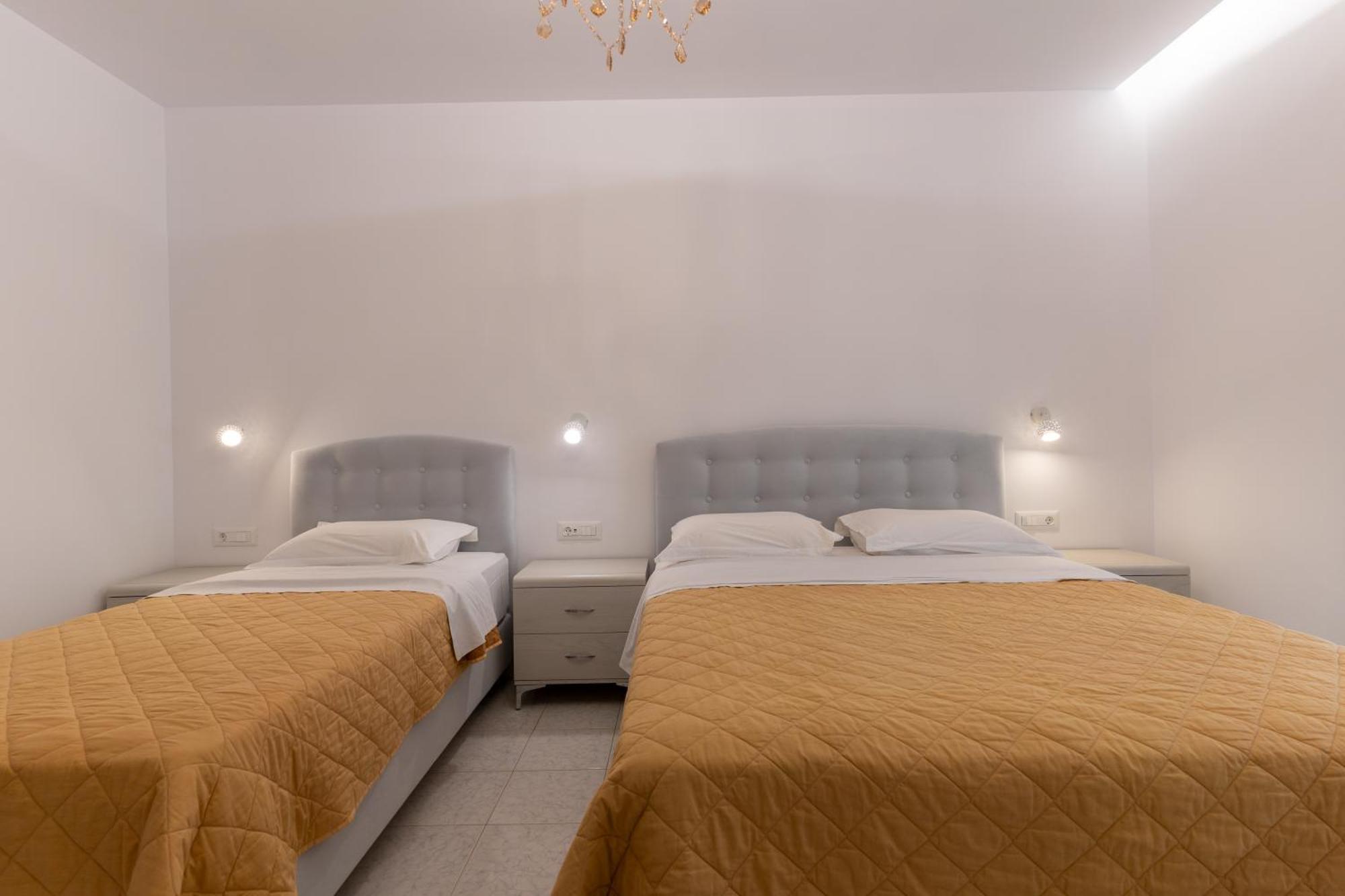 Hotel Villa Basil 티실리비 외부 사진